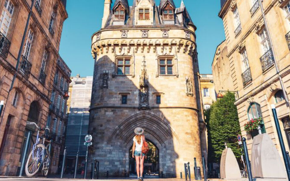 15 European Towns With Remarkably Preserved City Gates