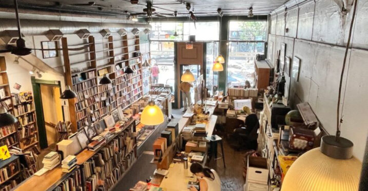 This 3-Story Illinois Bookstore Is the Kind of Place You Can Browse for Hours