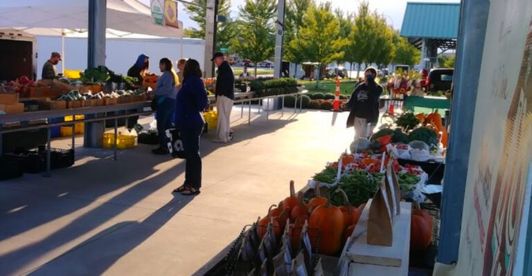 Open Year-Round Near Lake Michigan, This Indoor Market Is Packed With Fresh Bread, Local Produce, and Artisan Finds