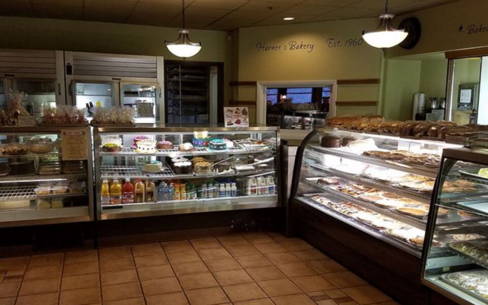 This Illinois Bakery-Restaurant Makes Thousands of Paczki for Fat Tuesday
