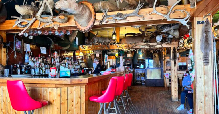 This Historic Sault Ste. Marie Restaurant Has Been Serving Comfort Food for Generations