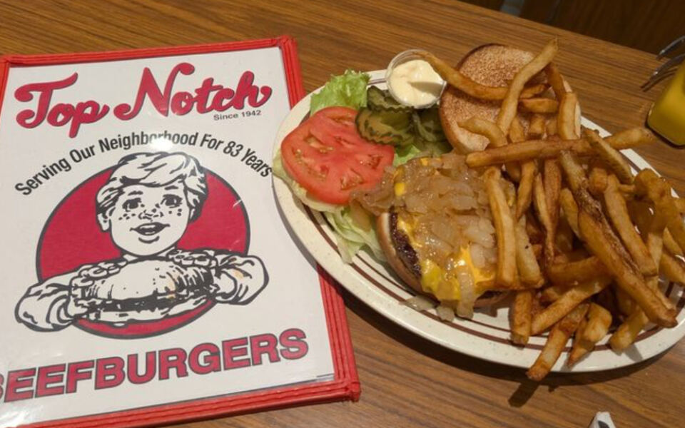 This Illinois Burger Joint Has Ground Its Beef In-House Since 1942