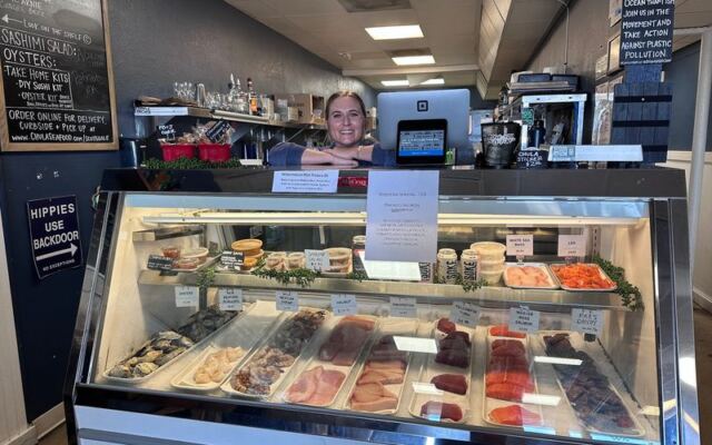 This Under-the-Radar Arizona Seafood Market Sells Fish So Fresh Locals Call It a Hidden Gem