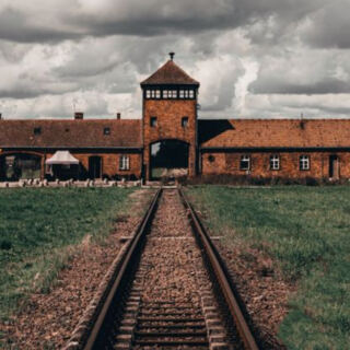 15 Notorious Places That Became Famous for All the Wrong Reasons