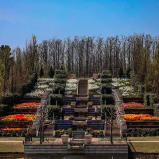 This Colorful Tulsa Botanic Garden Is a Peaceful, Serene Place to Slow Down and Wander