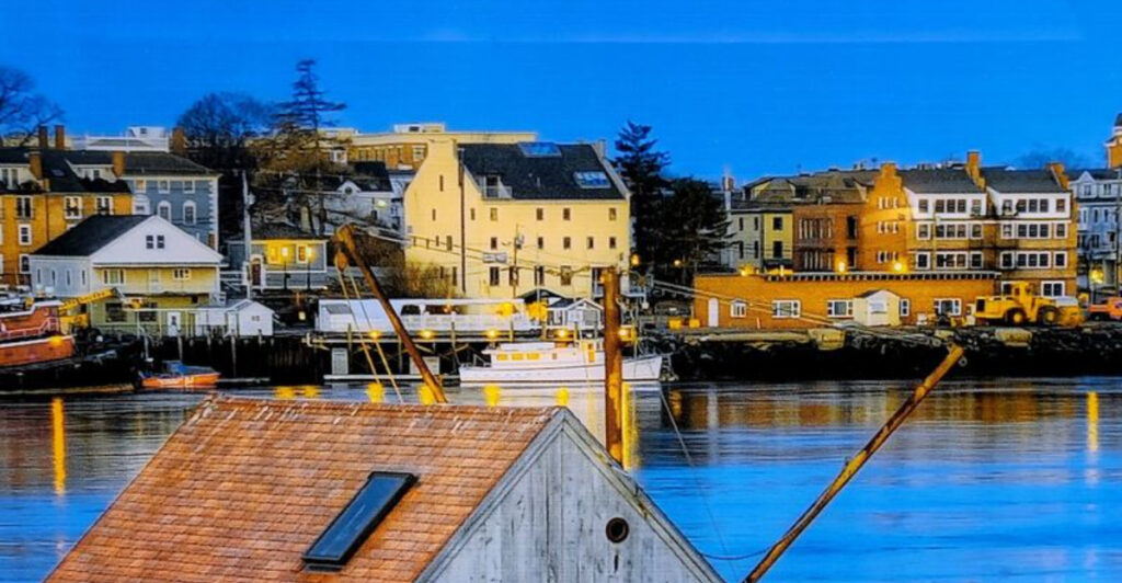 15 Most Beautiful Riverside Towns in America