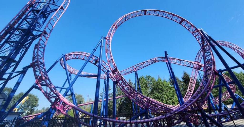 This Oregon Amusement Park Is Free to Enter – You Only Pay for the Rides