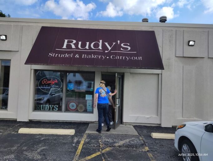 This Ohio Polish Village Bakery Piles Pierogi, Paczki, And Strudel High Enough To Plan A Whole Road Trip Around