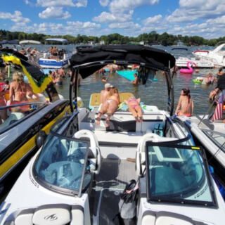This Boat-Access Illinois Sandbar Turns Into a Floating Party Every Weekend