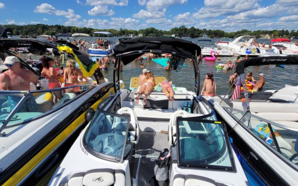This Boat-Access Illinois Sandbar Turns Into a Floating Party Every Weekend