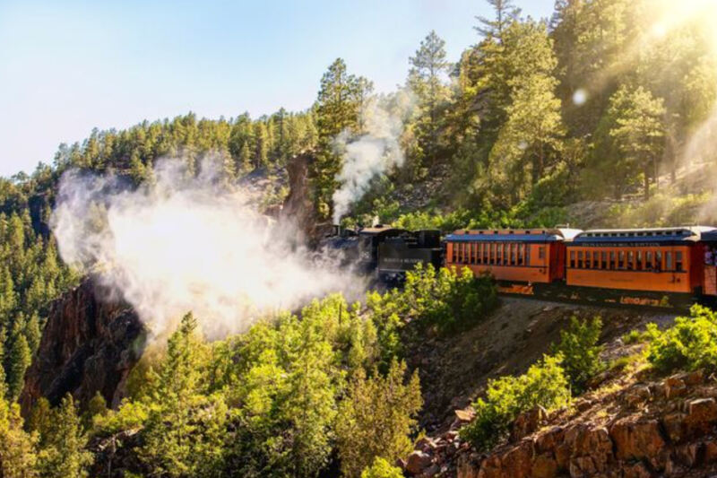 14 American Towns Where The Railroad Still Shapes Local Life
