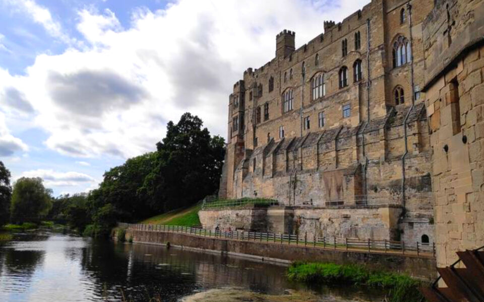 13 Warwick Castle Stories That Sound Too Strange to Be True