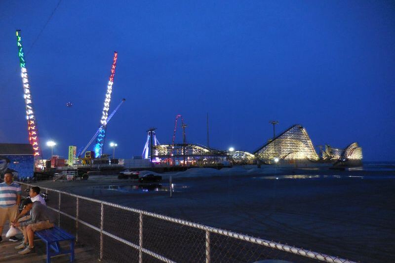 This New Jersey Shore Town Still Glows With Neon, Motels, And Doo-Wop Nostalgia