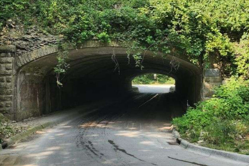 This Iowa State Park Lets You Drive Through A Hand-Cut 1858 Tunnel