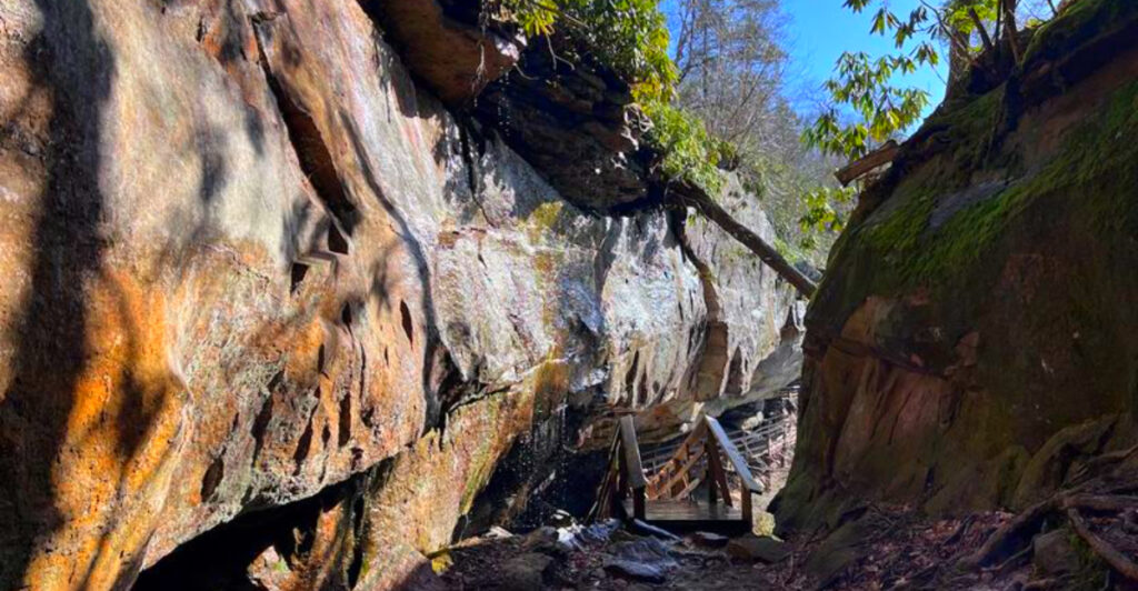 One of West Virginia’s Most Beautiful State Parks Has Crystal-Clear Water and Towering Rock Formations
