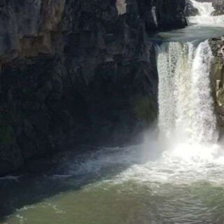 This Oregon Desert Park Feels Bone-Dry Until You Discover the 90-Foot Waterfall