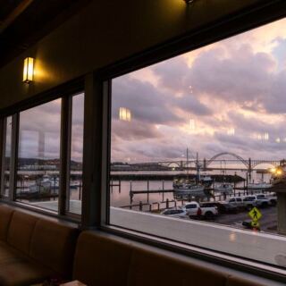 This Oregon Fish House on the Newport Bayfront Serves Dungeness Crab Cakes at Tables Right Over the Harbor