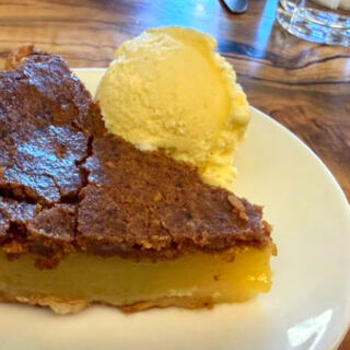 This Pittsburgh Bar Serves a Famous Burger, Tallow Fries, and an Unexpected Vinegar Pie