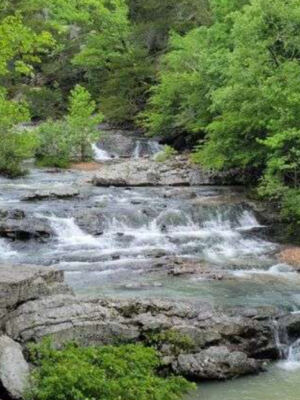 11 Arkansas Waterfall Trails Under 3 Miles