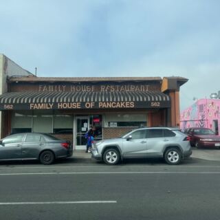 This California Family Diner Is a Local Institution Famous for Huge Breakfast Plates and Overstuffed Omelets