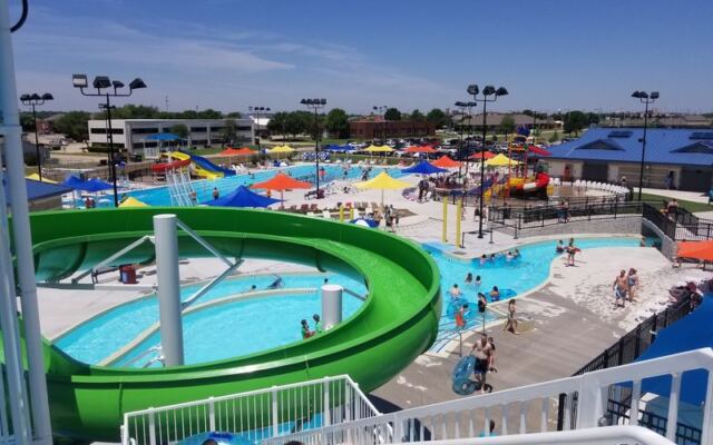 This Oklahoma Aquatic Center Has Water Slides and a Lazy River for Just Ten Dollars