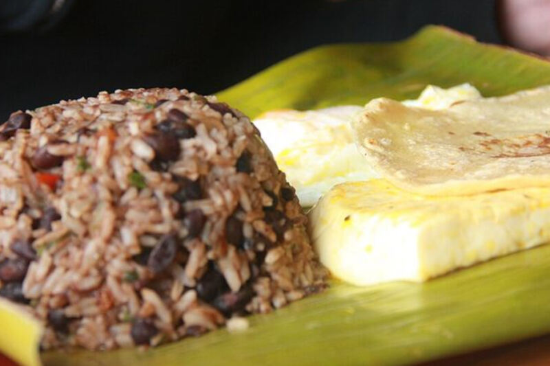 15 ‘Poor Man’s Meals’ We’d Still Happily Eat Even If We Were Rich