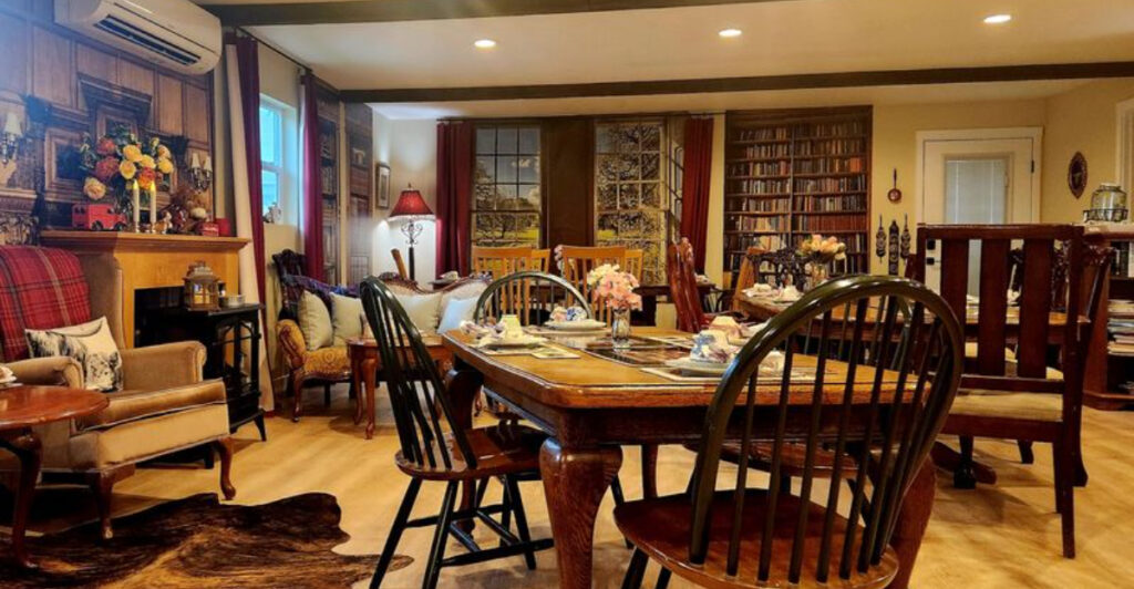 This Oregon Tea Room Looks Like It Came Straight Out of a Storybook