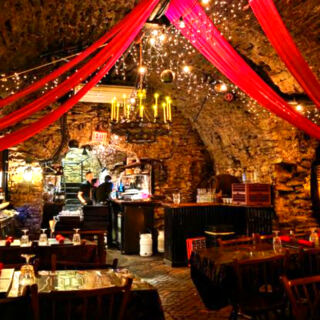 This Pennsylvania Restaurant Serves Dinner 43 Feet Underground in Historic Stone Catacombs
