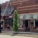This Tiny Tennessee Quilt Shop Is the Kind of Hidden Gem Crafters Drive Miles to Reach