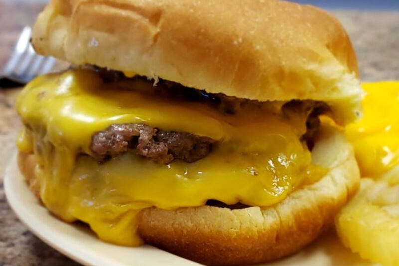 This Illinois Drive-In Has Kept Burger Lovers Coming Back Since 1951