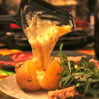 14 Dishes That Combine Potatoes and Cheese Into Pure Comfort Food