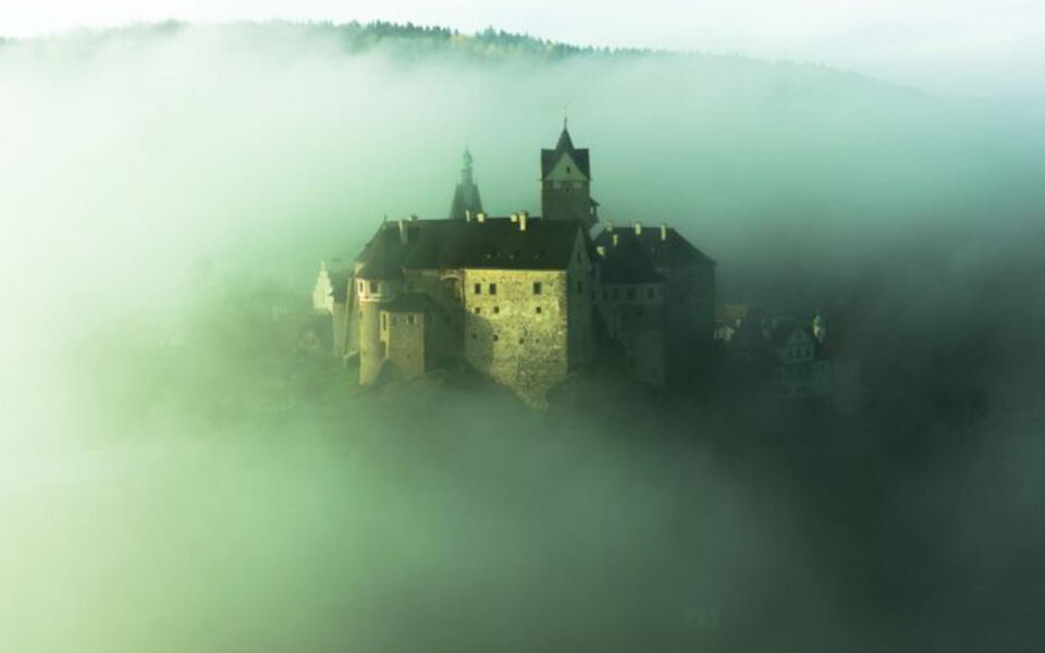 13 Czech Towns Dominated By Spectacular Hilltop Castles