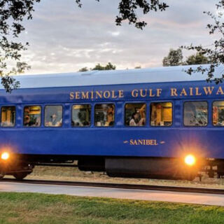 This Florida Train Serves A Five-Course Dinner While You Solve A Murder