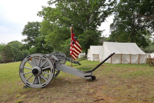 This New Jersey Battlefield Has Cannons, Walking Trails, And A Revolutionary War Story You Can Follow