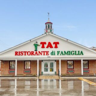 Columbus Locals Have Loved This Old-School Family Italian Spot For Generations