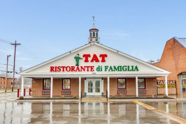 Columbus Locals Have Loved This Old-School Family Italian Spot For Generations