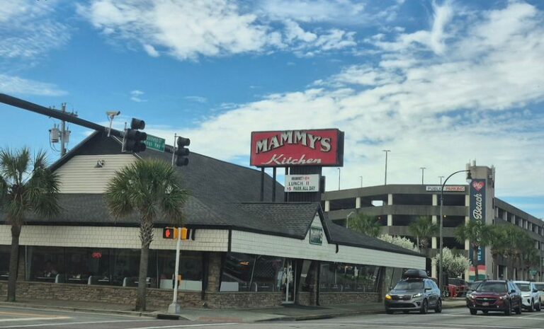 This South Carolina Beach Spot Has Drawn Locals to Its All-You-Can-Eat Breakfast Buffet Since 1953