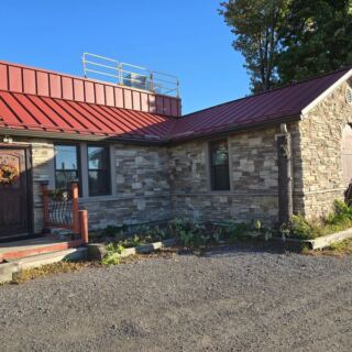 Locals Keep Filling This New Jersey Steakhouse Even When The Outside Looks Dark
