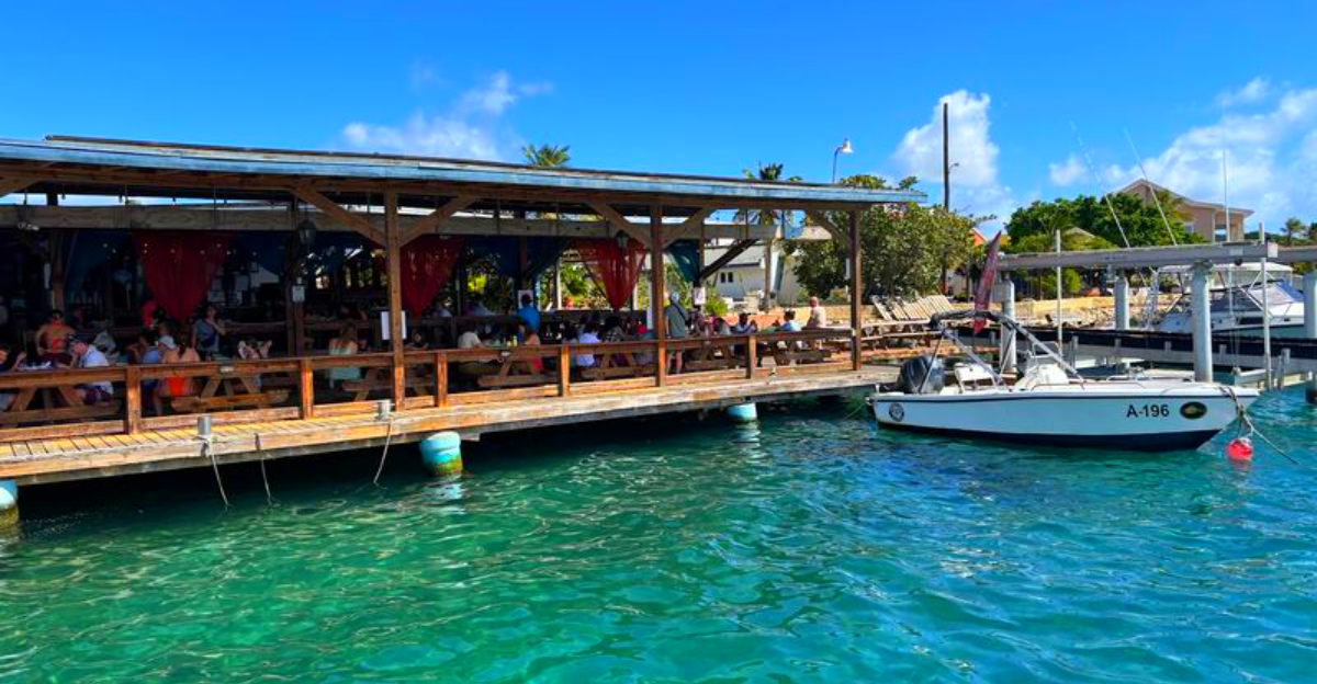 14 Delicious Places to Eat in Aruba You’ll Never Forget