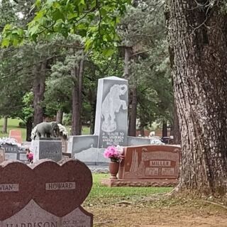 Granite Circus Elephants and Rodeo Legends Share This Quiet Oklahoma Graveyard in Hugo
