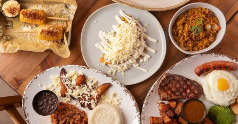 This Florida Lakes Spot Is Serving Flavor-Packed Charcoal Chicken Locals Can’t Get Enough Of
