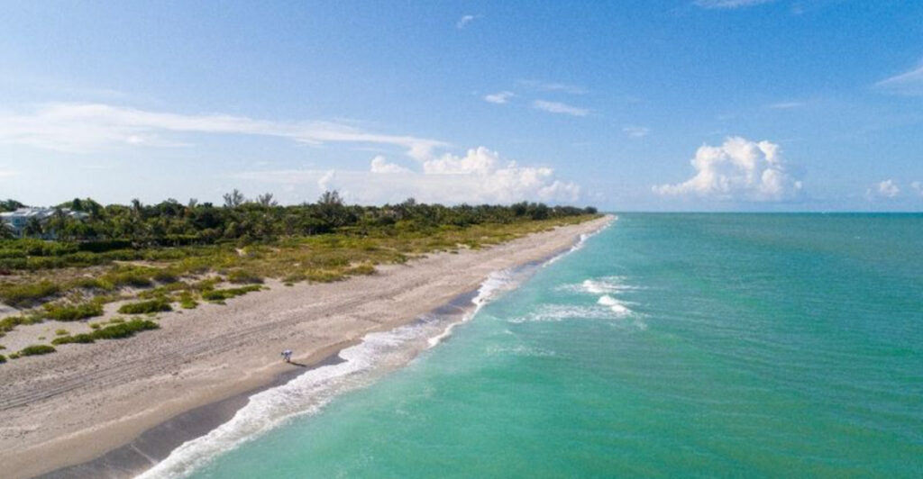 12 U.S. Beach Towns So Tropical You’ll Forget You’re Still in America