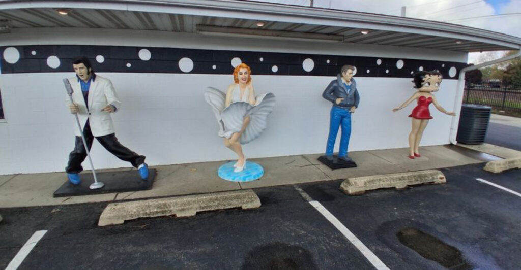 This Illinois Route 66 Drive-In Surrounds Burgers and Shakes With Life-Size Elvis, Marilyn Monroe, and Blues Brothers Figures