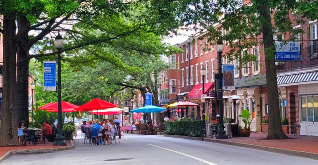 12 Pennsylvania Towns Where You Can Spend an Entire Weekend Without a Car