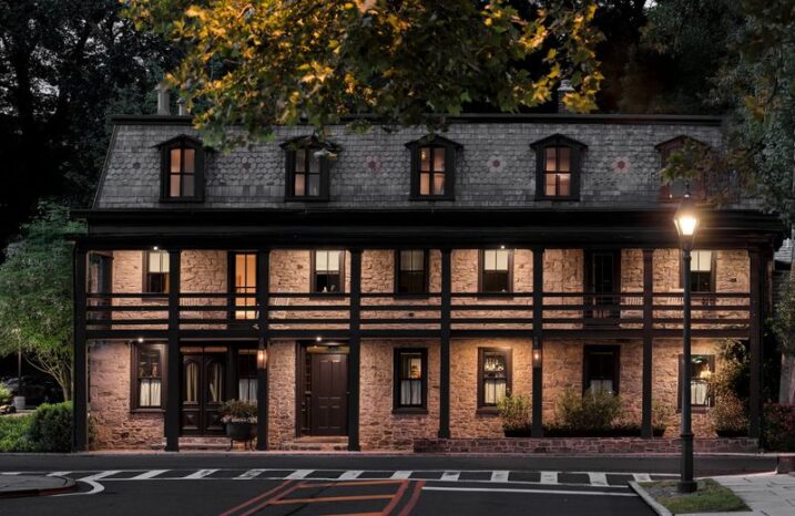 This 300-Year-Old New Jersey Inn Serves Dinner Good Enough To Earn Statewide Praise