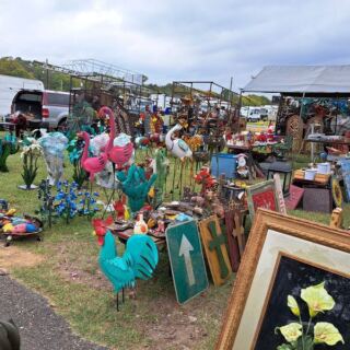 Wear Your Comfiest Shoes: This Texas Flea Market Is So Big You’ll Hunt Vintage Treasures for Hours