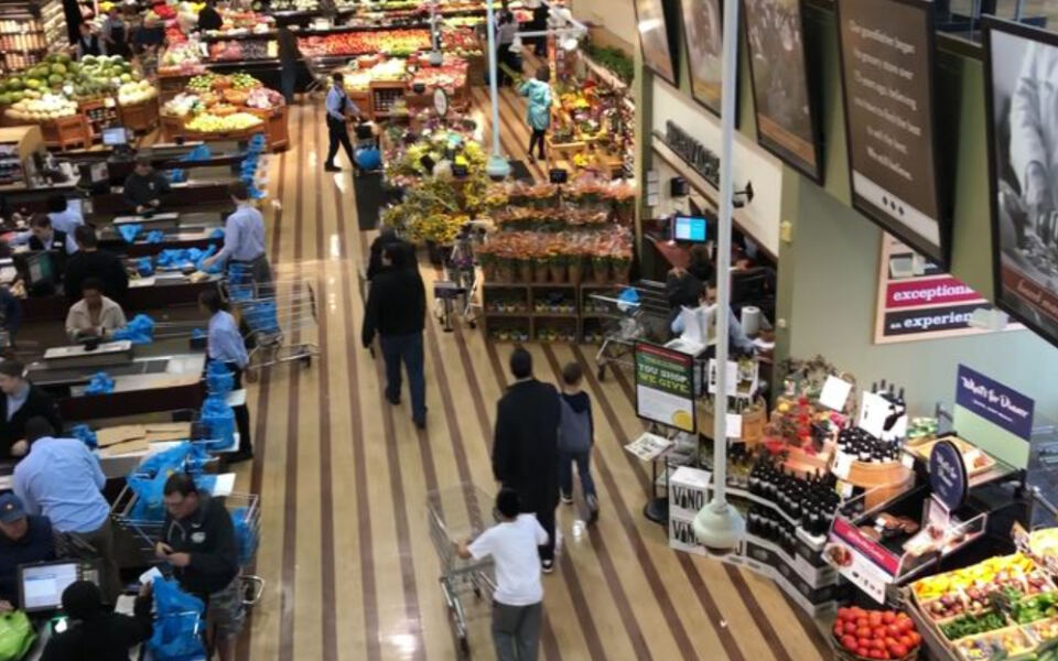 9 Family-Owned Ohio Grocery Markets Where The Butcher Actually Knows Your Name