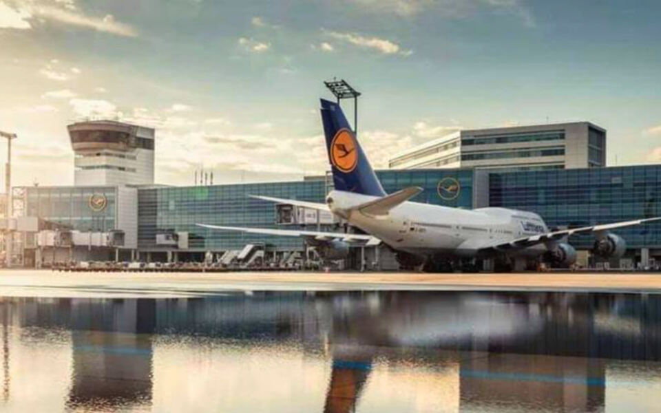 12 Major Airports Around the World Notorious for Flight Delays