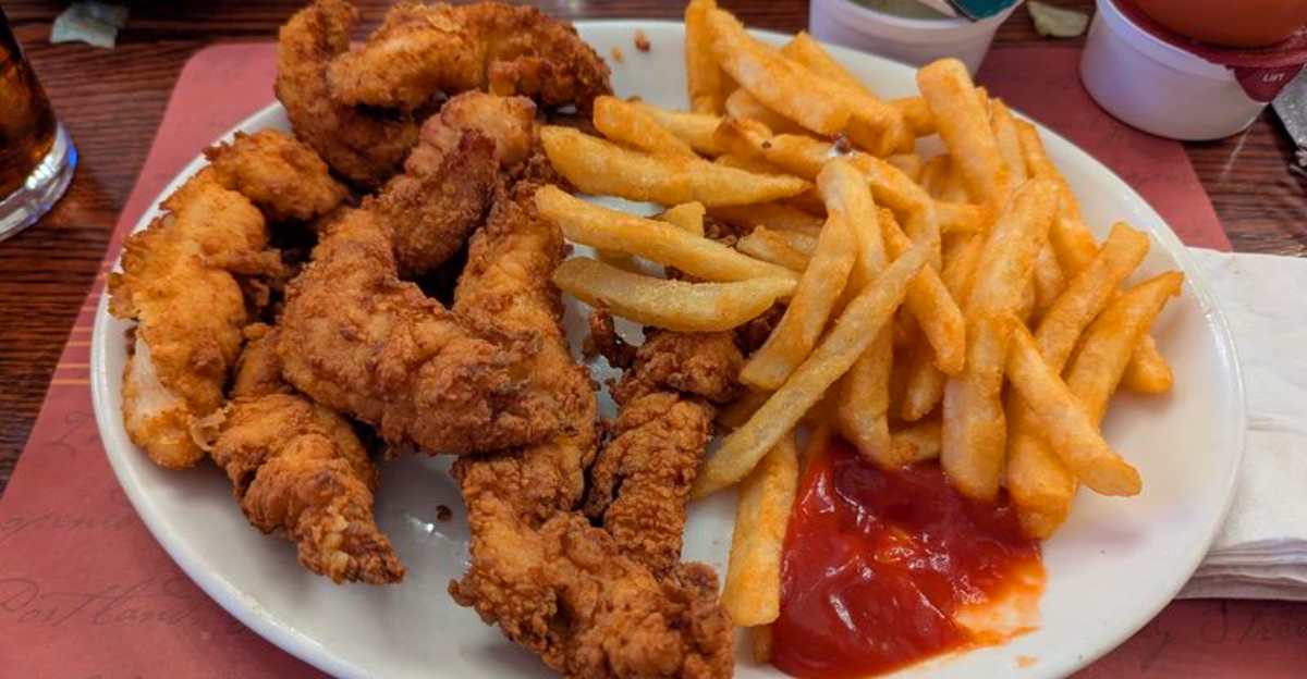This New Hampshire Restaurant Claims It Invented the Chicken Tender – and Has the History to Back It Up
