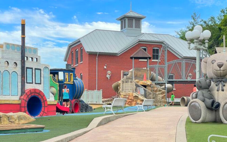 This Minnesota Park Has Giant Teddy Bears Kids Can Actually Climb On